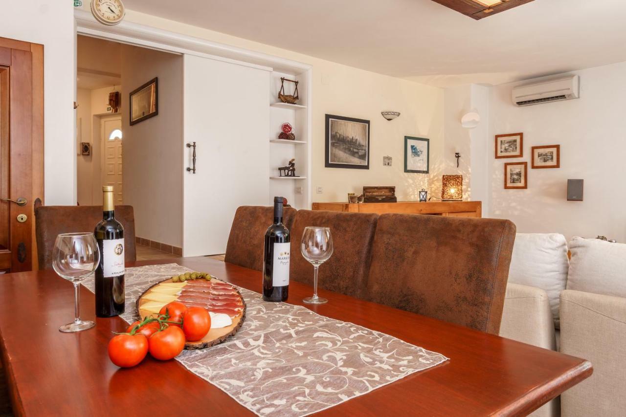 Holiday Home Harmony Žrnovnica 외부 사진