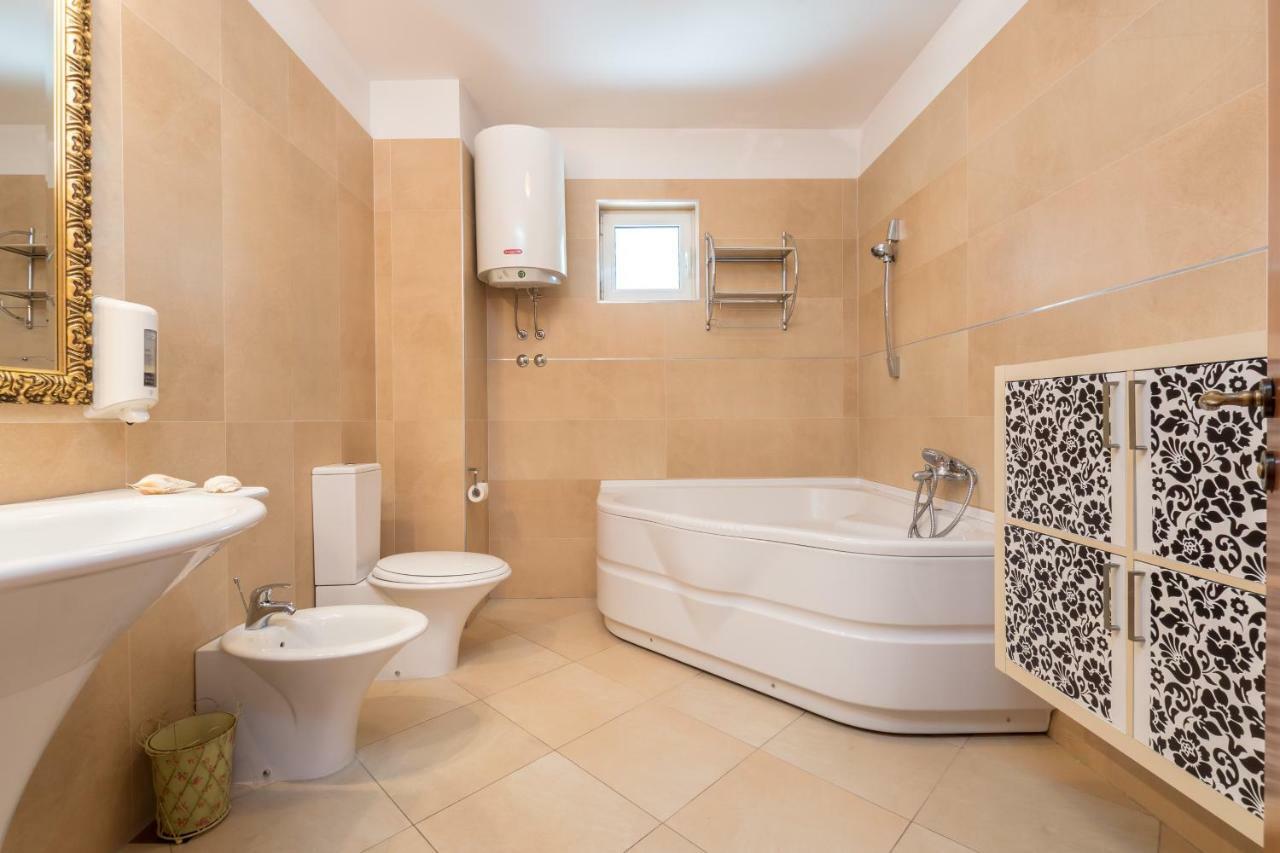 Holiday Home Harmony Žrnovnica 외부 사진